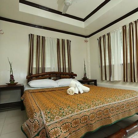 Punta Isla Lake Resort Lake Sebu Экстерьер фото